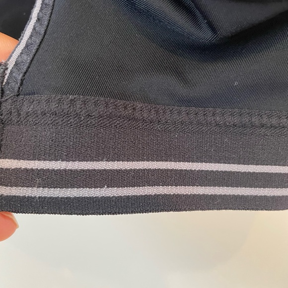 Shock Absorber Black Bra 32C - Picture 11 of 11